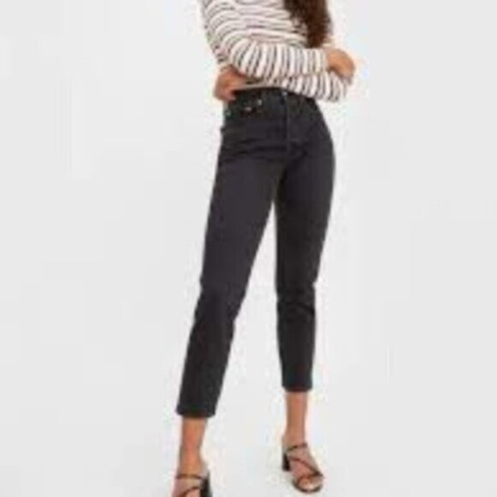 Levi's Wedgie Icon Jeans